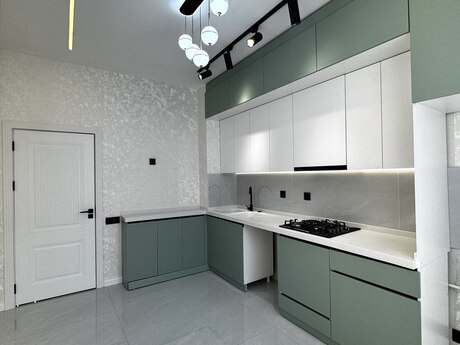2-room new-build apartment for sale in Xalqlar Dostluğu, 78 m², 240 000 AZN, photo 4 / 9