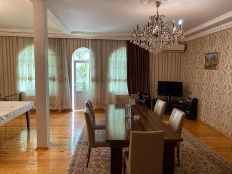 Elan №6537445 - Bakı, Qara Qarayev m., 5 otaqlı, 300 m²