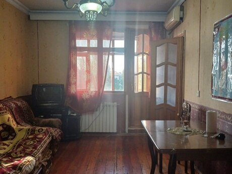 Nəsimidə 2 otaqlı köhnə tikili mənzil kirayə verilir, 88 m², 150 AZN/ay, şəkil 2 / 4