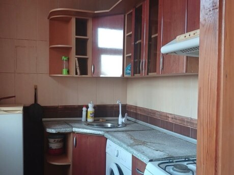 2 otaqlı mənzil, 88 m², Nəsimi, 150 AZN
