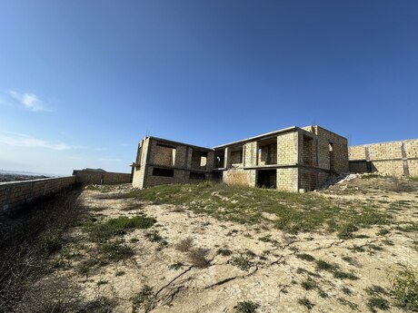 8 otaq · 400 m², Novxanı