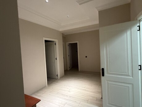 Jasmine Park kompleksində 3 otaqlı yeni tikili mənzil kirayə verilir, 129 m², 850 AZN/ay, şəkil 5 / 8