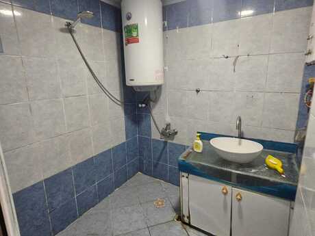 Hövsanda 4 otaqlı köhnə tikili mənzil satılır, 90 m², 153 000 AZN, şəkil 4 / 12