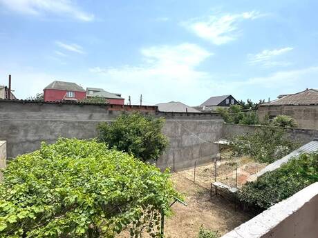 6 otaq · 400 m², Keşlə