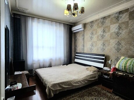 Əhmədlidə 3 otaqlı köhnə tikili mənzil satılır, 75 m², 195 000 AZN, şəkil 5 / 10