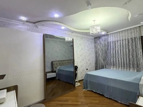 Xalqlar Dostluğunda 3 otaqlı köhnə tikili mənzil satılır, 90 m², 230 000 AZN, şəkil 3 / 12