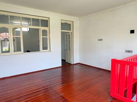 Azadlıq Prospektidə 5 otaqlı həyət evi kirayə verilir, 80 m², 400 AZN/ay, şəkil 5 / 12