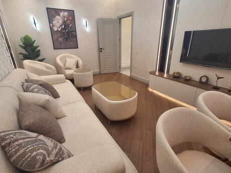 Продаётся 3-комнатная квартира в новостройке, ЖК Triumph Palace, 121 м², 485 000 AZN, фото 2 / 12