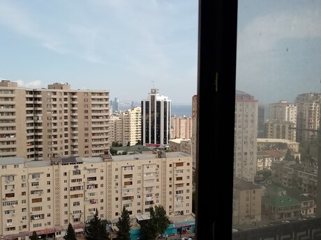 Продаётся 4-комнатная квартира в новостройке, Elmlər Akademiyası, 191 м², 417 000 AZN, фото 2 / 12