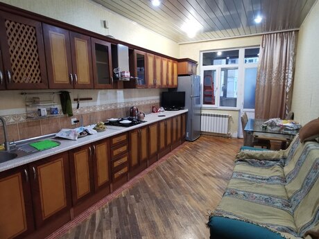 2-room new-build apartment for rent in Həzi Aslanov, 95 m², 600 AZN/mo, photo 5 / 7