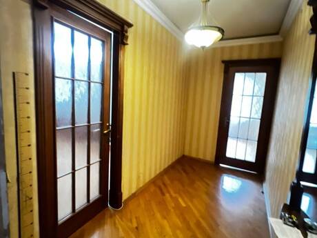 2-room old-build apartment for sale in İçəri Şəhər, 66 m², 228 000 AZN, photo 4 / 12