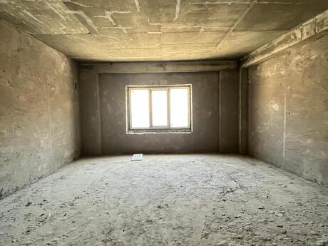Продаётся 3-комнатная квартира в новостройке, Ağ şəhər, 137 м², 543 000 AZN, фото 2 / 5