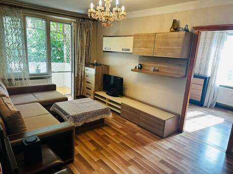 2-room apartment, 40 m², Qara Qarayev, 175 000 AZN