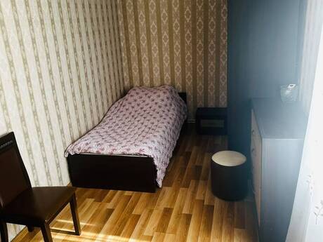 Qara Qarayevdə 2 otaqlı köhnə tikili mənzil satılır, 40 m², 175 000 AZN, şəkil 4 / 12