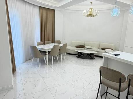 Şıxovda 3 otaqlı yeni tikili mənzil kirayə verilir, 110 m², 999 AZN/ay, şəkil 3 / 12