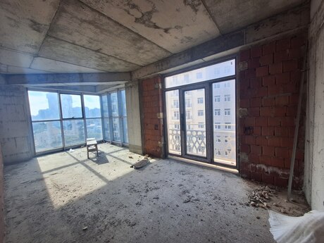 3-room new-build apartment for sale in Triumph Palace, 112 m², 336 000 AZN, photo 2 / 11
