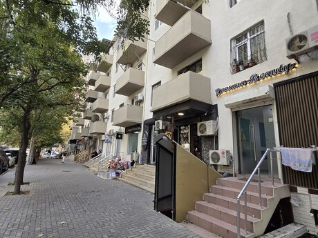2 rooms · 50 m² · floor 4/5, Elmlər Akademiyası