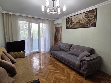 Elmlər Akademiyasında 2 otaqlı köhnə tikili mənzil kirayə verilir, 50 m², 650 AZN/ay, şəkil 4 / 12