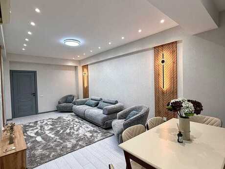 Elan №6537625 - Bakı, Həzi Aslanov m., 2 otaqlı, 70 m², 10/15 mərtəbə
