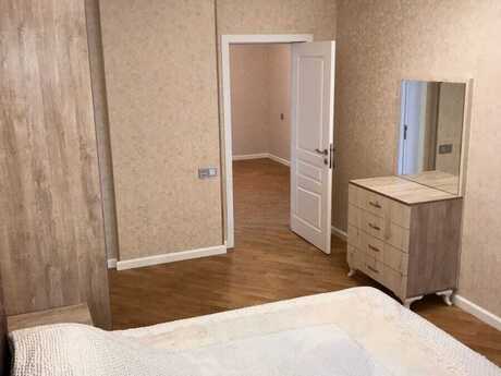 28 Mayda 2 otaqlı yeni tikili mənzil kirayə verilir, 95 m², 1 200 AZN/ay, şəkil 4 / 6