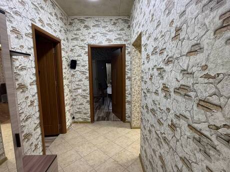 Yasamalda 3 otaqlı köhnə tikili mənzil satılır, 85 m², 255 000 AZN, şəkil 3 / 12