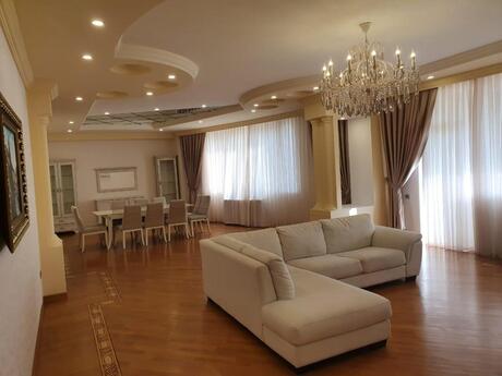 3-room new-build apartment for rent in Nizami, 280 m², 2 000 AZN/mo, photo 2 / 12