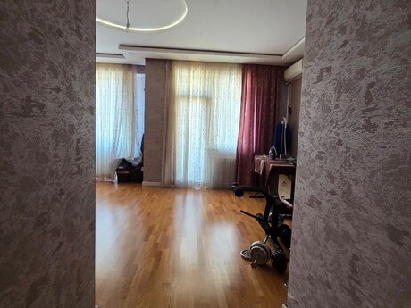 Продаётся 4-комнатная квартира в новостройке, Qara Qarayev, 156 м², 450 000 AZN, фото 2 / 12