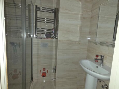 Продаётся 4-комнатная квартира в новостройке, Qara Qarayev, 156 м², 450 000 AZN, фото 5 / 12