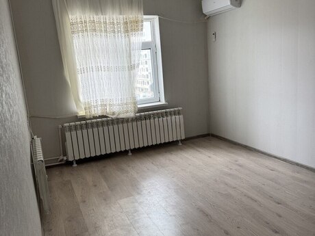 Elan №6537710 - Bakı, Yeni Günəşli q., 1 otaqlı, 33 m², 8/9 mərtəbə