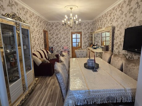 4-room old-build apartment for sale in Həzi Aslanov, 85 m², 185 000 AZN, photo 3 / 12