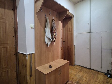 3-room old-build apartment for rent in Elmlər Akademiyası, 75 m², 900 AZN/mo, photo 3 / 10