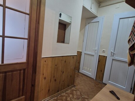 3-room old-build apartment for rent in Elmlər Akademiyası, 75 m², 900 AZN/mo, photo 4 / 10