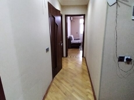 Bakıxanovda 3 otaqlı yeni tikili mənzil satılır, 90 m², 147 000 AZN, şəkil 2 / 12
