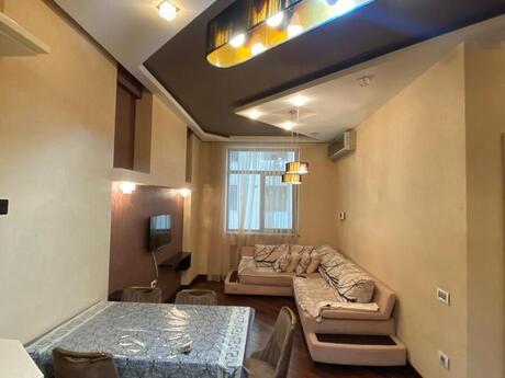 Elan №6537743 - Bakı, Elmlər Akademiyası m., 3 otaqlı, 90 m², 5/17 mərtəbə