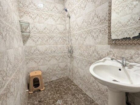 2-room old-build apartment for rent in İnşaatçılar, 85 m², 600 AZN/mo, photo 5 / 5