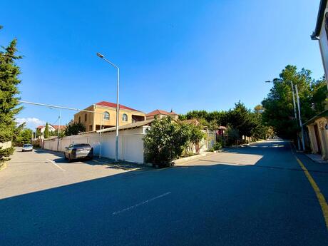 Xalqlar Dostluğunda 8 otaqlı həyət evi satılır, 375 m², 498 000 AZN, şəkil 2 / 12