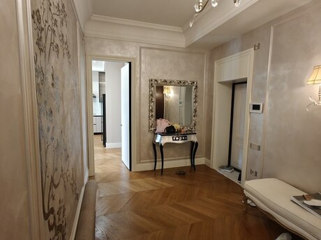 Gülüstan Residence kompleksində 4 otaqlı yeni tikili mənzil kirayə verilir, 165 m², 5 000 AZN/ay, şəkil 3 / 12