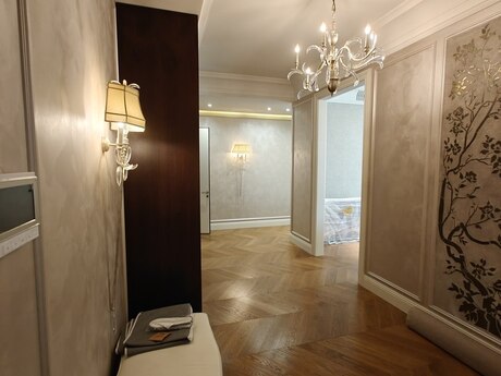 Gülüstan Residence kompleksində 4 otaqlı yeni tikili mənzil kirayə verilir, 165 m², 5 000 AZN/ay, şəkil 2 / 12