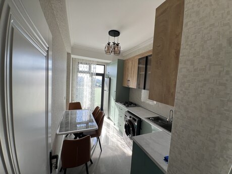3-комнатная квартира, 90 м², Neftçilər, 900 AZN