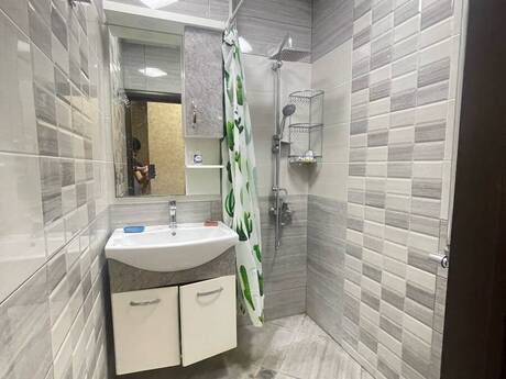 İnşaatçılarda 2 otaqlı yeni tikili mənzil kirayə verilir, 75 m², 780 AZN/ay, şəkil 5 / 5