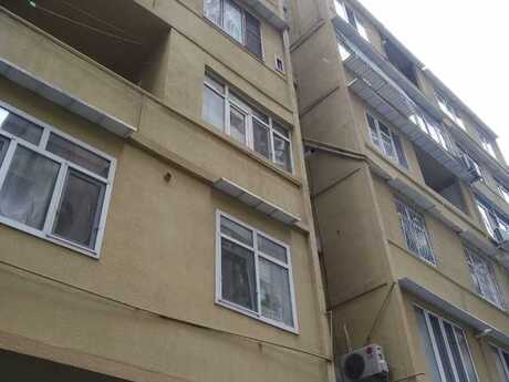 3-комнатная квартира, 75 м², 28 May, 200 000 AZN