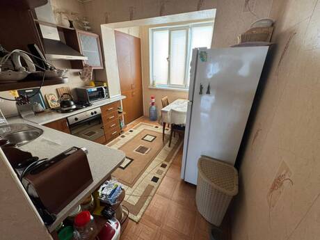Продаётся 3-комнатная квартира в старом фонде, Binəqədi, 75 м², 215 000 AZN, фото 5 / 12