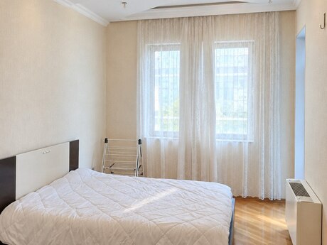 Сдаётся 4-комнатная квартира в новостройке, 28 May, 200 м², 2 799 AZN/мес, фото 4 / 11