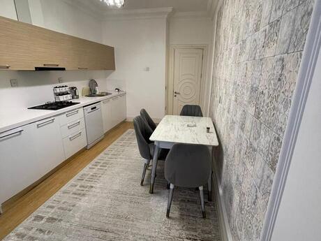 2-room new-build apartment for sale in Cıdır Residence, 111 m², 340 000 AZN, photo 4 / 11