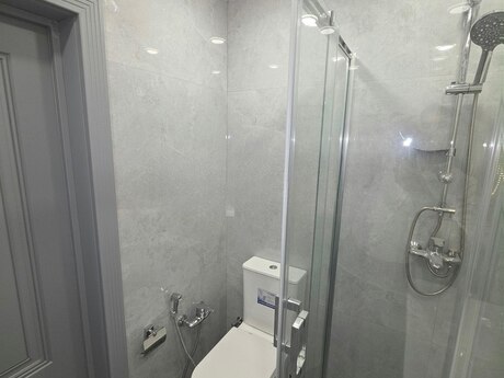 2-room old-build apartment for sale in Badamdar, 52 m², 159 000 AZN, photo 5 / 5