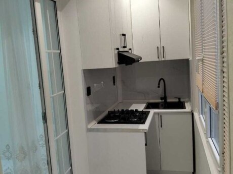 2-room old-build apartment for sale in Qaraçuxur, 45 m², 117 000 AZN, photo 5 / 11