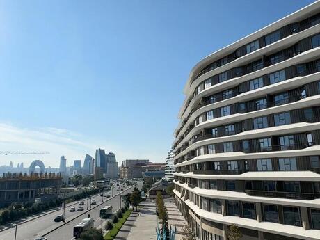 Elan №6537958 - Bakı, Ağ şəhər q., 3 otaqlı, 140 m², 5/8 mərtəbə