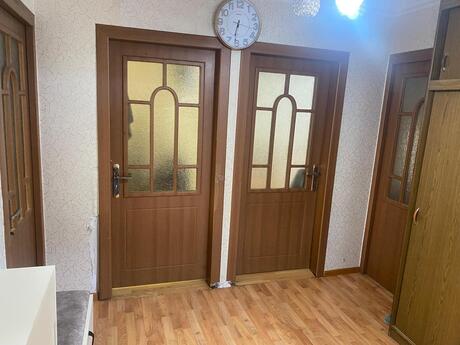 Xalqlar Dostluğunda 4 otaqlı köhnə tikili mənzil kirayə verilir, 100 m², 800 AZN/ay, şəkil 5 / 12