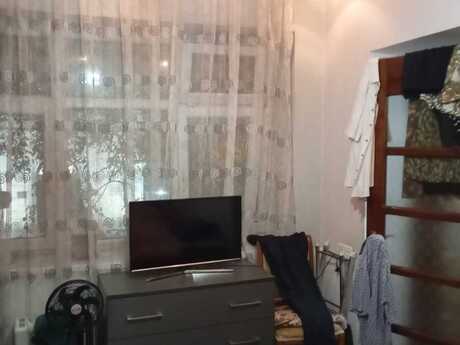28 Mayda 2 otaqlı köhnə tikili mənzil satılır, 40 m², 155 000 AZN, şəkil 3 / 9