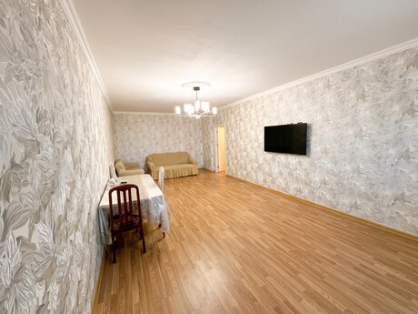 Продаётся 2-комнатная квартира в новостройке, 8-ci kilometr, 87 м², 235 000 AZN, фото 2 / 10